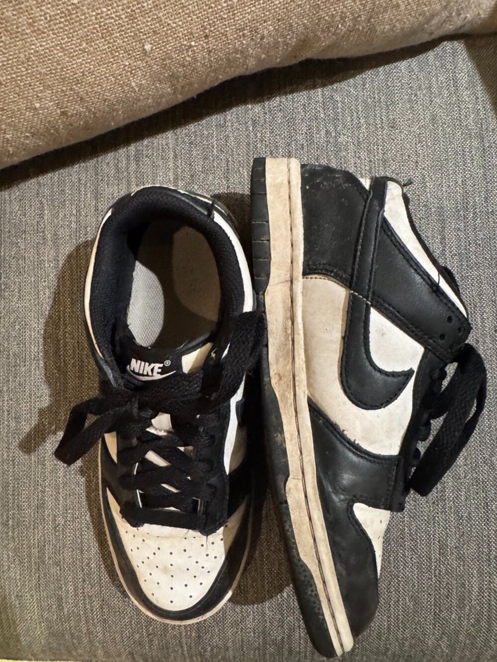 Nike Dunk Low Panda GS Black White Sneakers Youth 4Y - Picture 4 of 9
